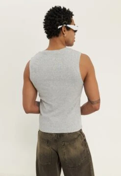 YOURTURN BASIC RIB MUSCLE TANKS UNISEX 2 PACK - Top - White/grey 16 YOURTURN BASIC RIB MUSCLE TANKS UNISEX 2 PACK - Top - White/grey -Yourturn Shop be957d465ae24e81a0038fcb9abeb683