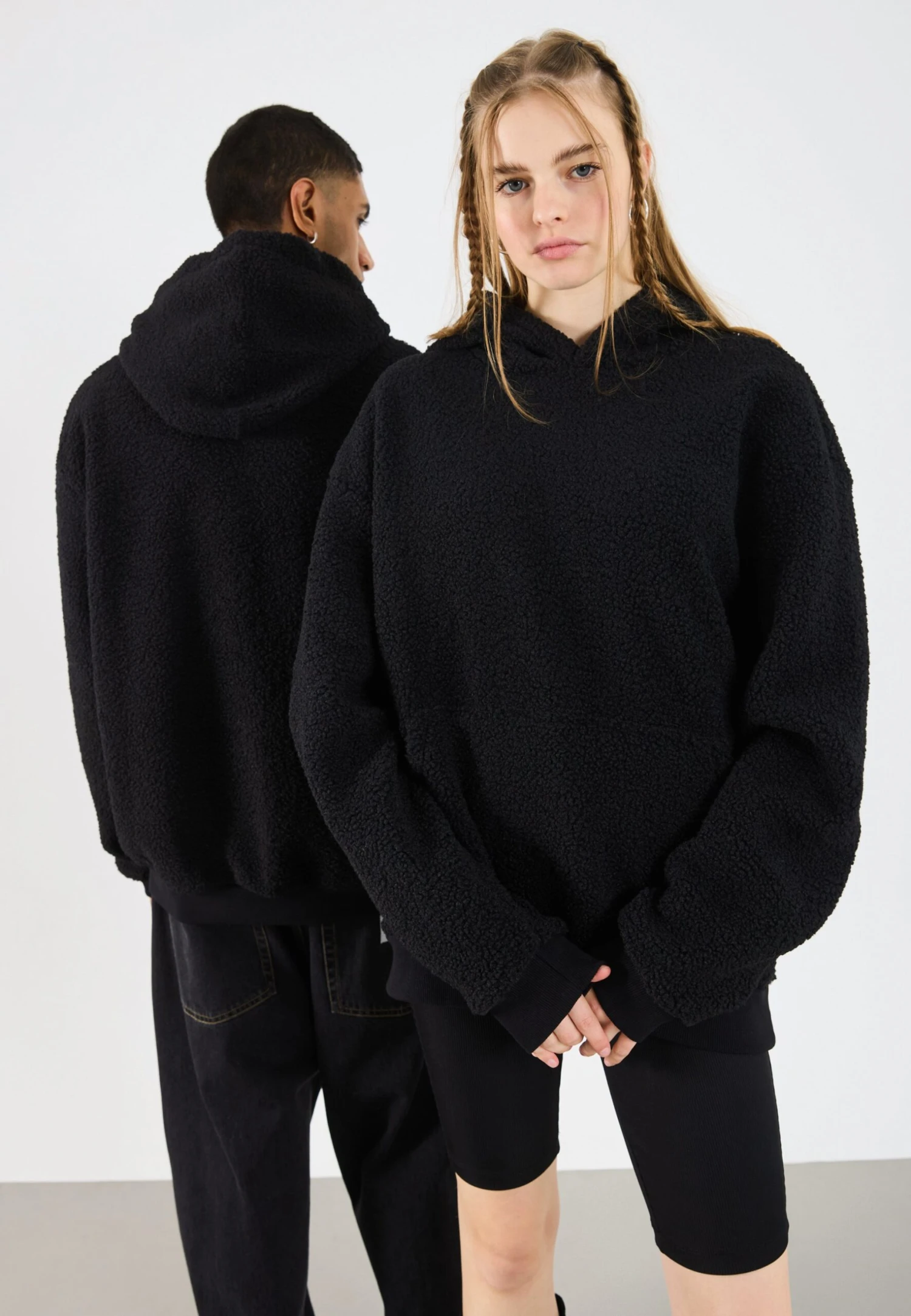 YOURTURN SHERPA BASIC UNISEX - Hoodie - Black 6 YOURTURN SHERPA BASIC UNISEX - Hoodie - Black - Image 4