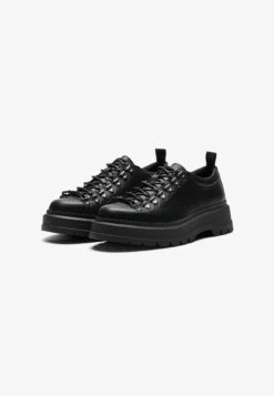 YOURTURN UNISEX - Smart Lace-ups - Black -Yourturn Shop c0320949ec4c49df925d6aca19ca0f99
