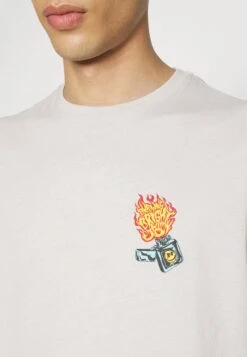 YOURTURN Unisex - Print T-Shirt - Grey 13 YOURTURN Unisex - Print T-Shirt - Grey -Yourturn Shop c2858e9efb184eb7b739799a0b4c256f