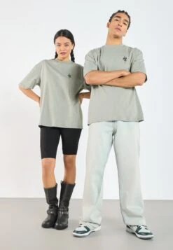 YOURTURN UNISEX - Print T-shirt - Shadow 13 YOURTURN UNISEX - Print T-shirt - Shadow -Yourturn Shop c3e1affdff8940708a70bff7a6d8f600