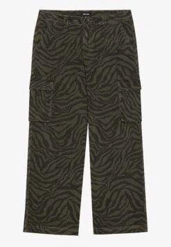 YOURTURN UNISEX - Cargo Trousers - Green 15 YOURTURN UNISEX - Cargo Trousers - Green -Yourturn Shop c87565425d374ea1bc76267bcdecca6f