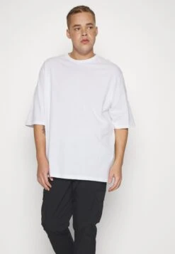 YOURTURN Unisex 3 Pack- Basic T-Shirt - White/Lilac/Black 21 YOURTURN Unisex 3 Pack- Basic T-Shirt - White/Lilac/Black -Yourturn Shop cb9c9002ed3c48f39889fdf92ee7a70a