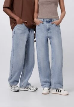 YOURTURN UNISEX - Straight Leg Jeans - Mid-blue Denim