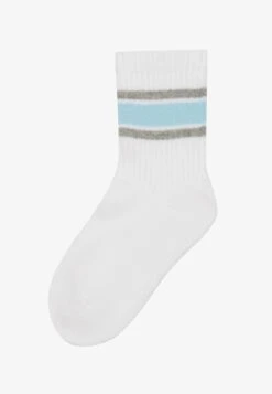 UNISEX 7 PACK - Socks - White -Yourturn Shop cccfe56766ec47febd15078b71b090d7