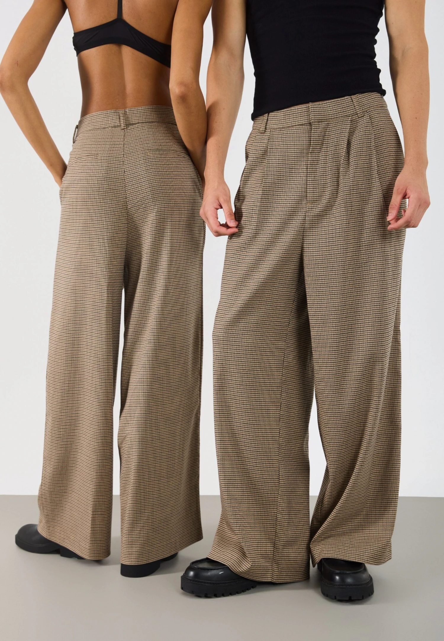 YOURTURN UNISEX - Trousers - Dark Grey 3 YOURTURN UNISEX - Trousers - Dark Grey