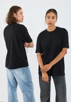 YOURTURN UNISEX 5 PACK BASIC LOOSE T-SHIRT - Basic T-shirt - Black 15 YOURTURN UNISEX 5 PACK BASIC LOOSE T-SHIRT - Basic T-shirt - Black -Yourturn Shop ce05451327334cf9944c1a62932f310e