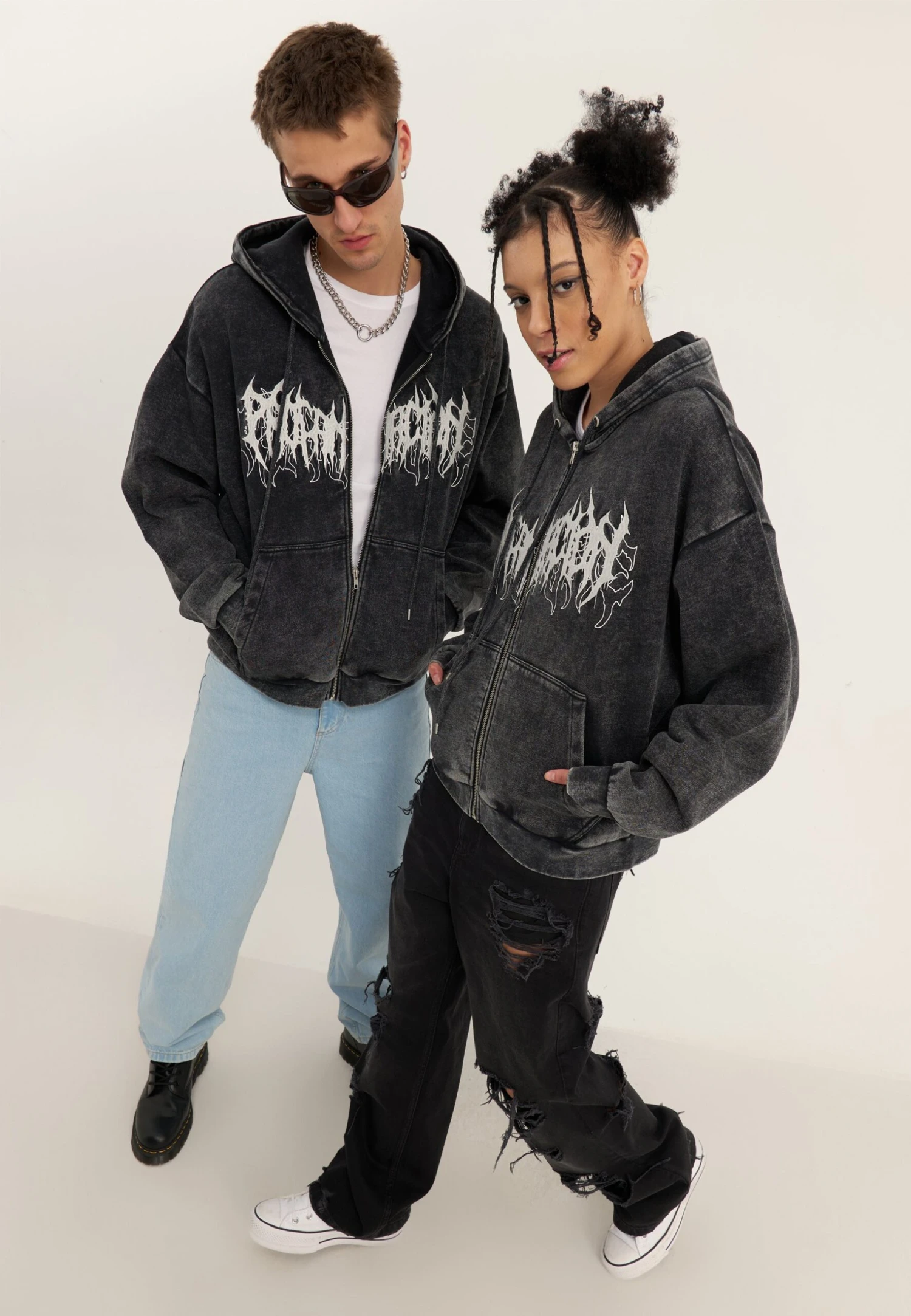 YOURTURN WASHED ZIP-HOODIE UNISEX - Zip-up Sweatshirt - Black 4 YOURTURN WASHED ZIP-HOODIE UNISEX - Zip-up Sweatshirt - Black - Image 2