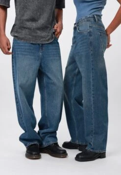 YOURTURN UNISEX - Straight Leg Jeans - Dark Blue Denim 12 YOURTURN UNISEX - Straight Leg Jeans - Dark Blue Denim -Yourturn Shop dc4e860c1f484a219e8313dc9e7f843d