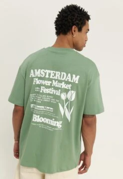 YOURTURN UNISEX - Print T-shirt - Green -Yourturn Shop dc69a629b22c433b90984daa8c5b67f4