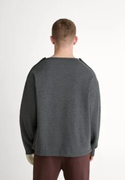 YOURTURN ADAPTIVE POPPER SLEEVE UNISEX - Sweatshirt - Dark Grey 14 YOURTURN ADAPTIVE POPPER SLEEVE UNISEX - Sweatshirt - Dark Grey -Yourturn Shop ed06025a058f4f6188758712ba4ddeed