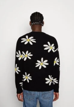 YOURTURN Jumper - Black -Yourturn Shop f4b0c7a801764c13b7116719ecf26c75