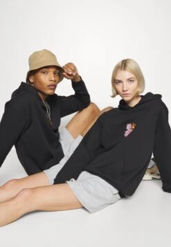 YOURTURN Care Bears Unisex - Hoodie - Black 12 YOURTURN Care Bears Unisex - Hoodie - Black -Yourturn Shop fda2bc2fb54f45ebb61720349e24e8ed